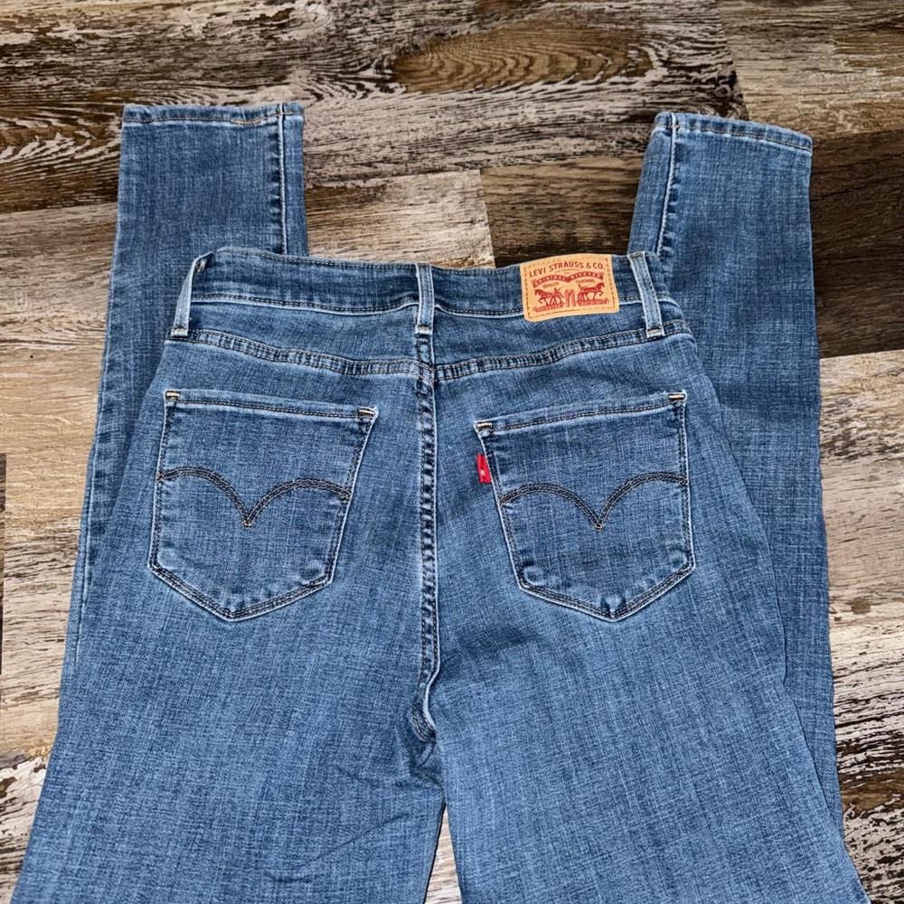 Levi’s 721 high rise skinny jeans 28 like new condition - Picture 3 of 4